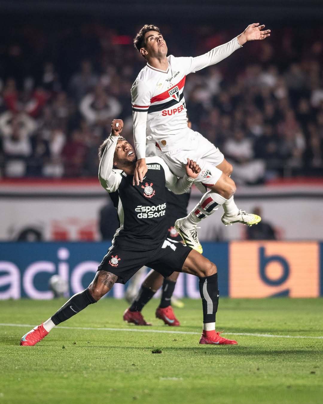 皇家马德里主场告捷,重回豪门之巅是哪一集